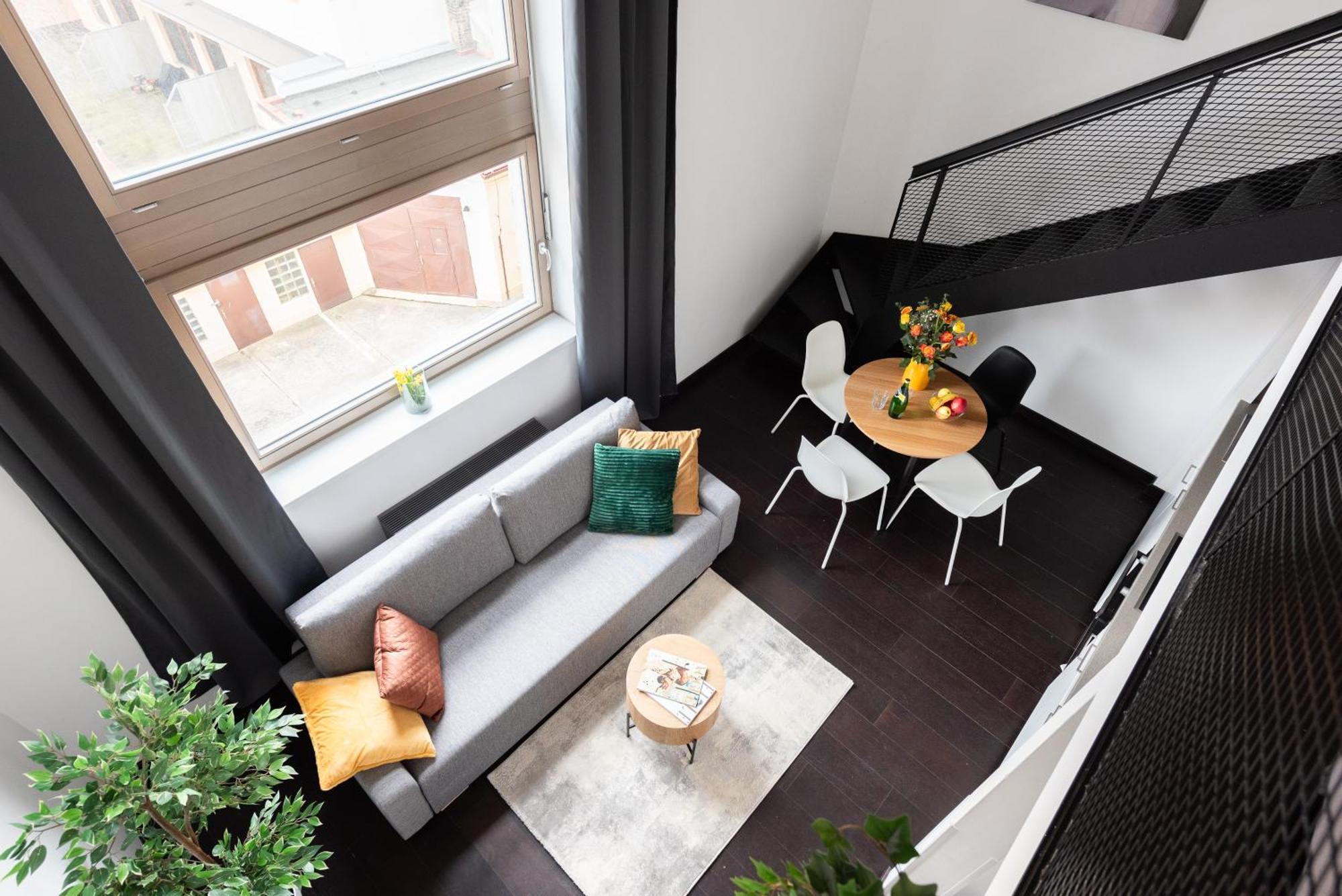 Modern Loft-apartments In Prag